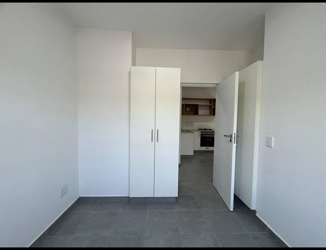 2 BEDROOM APARTMENT TO LET IN SHEFFIELD BEACH